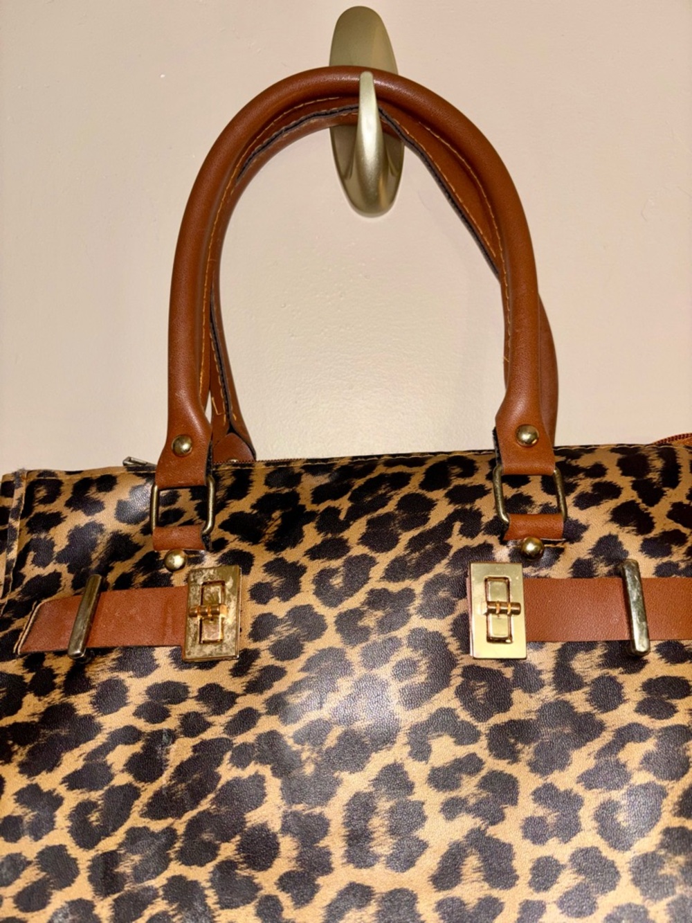 Leopard Print Structured Purse - Picture 2 of 3